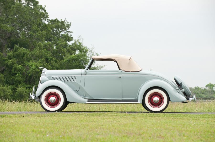  Ford DeLuxe Cabriolet 1935 года  (фото 5 из 22)